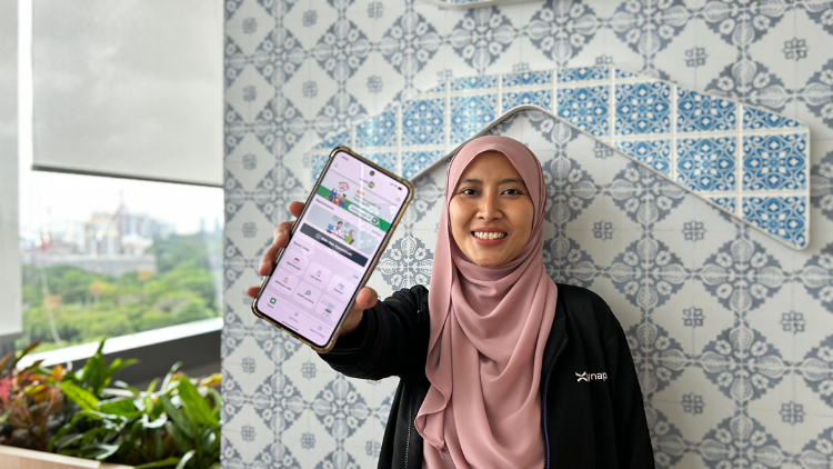 HealthHub Product Analyst, Sakina Sakdun